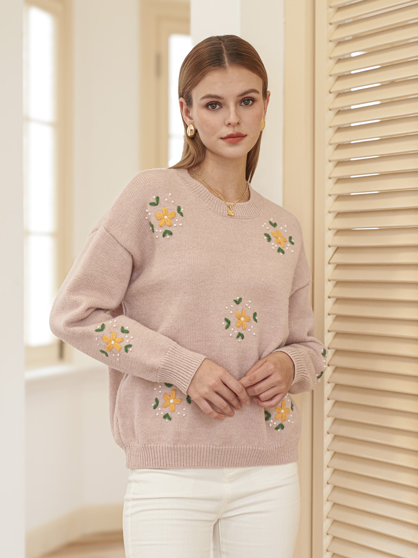 Light Pink Sweater with Embroidered Flowers (2S-2M-2L)