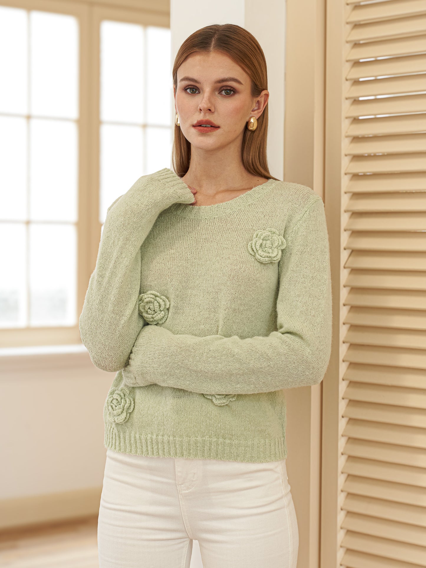 Light Green Sweater with 3D Flowers (2S-2M-2L)