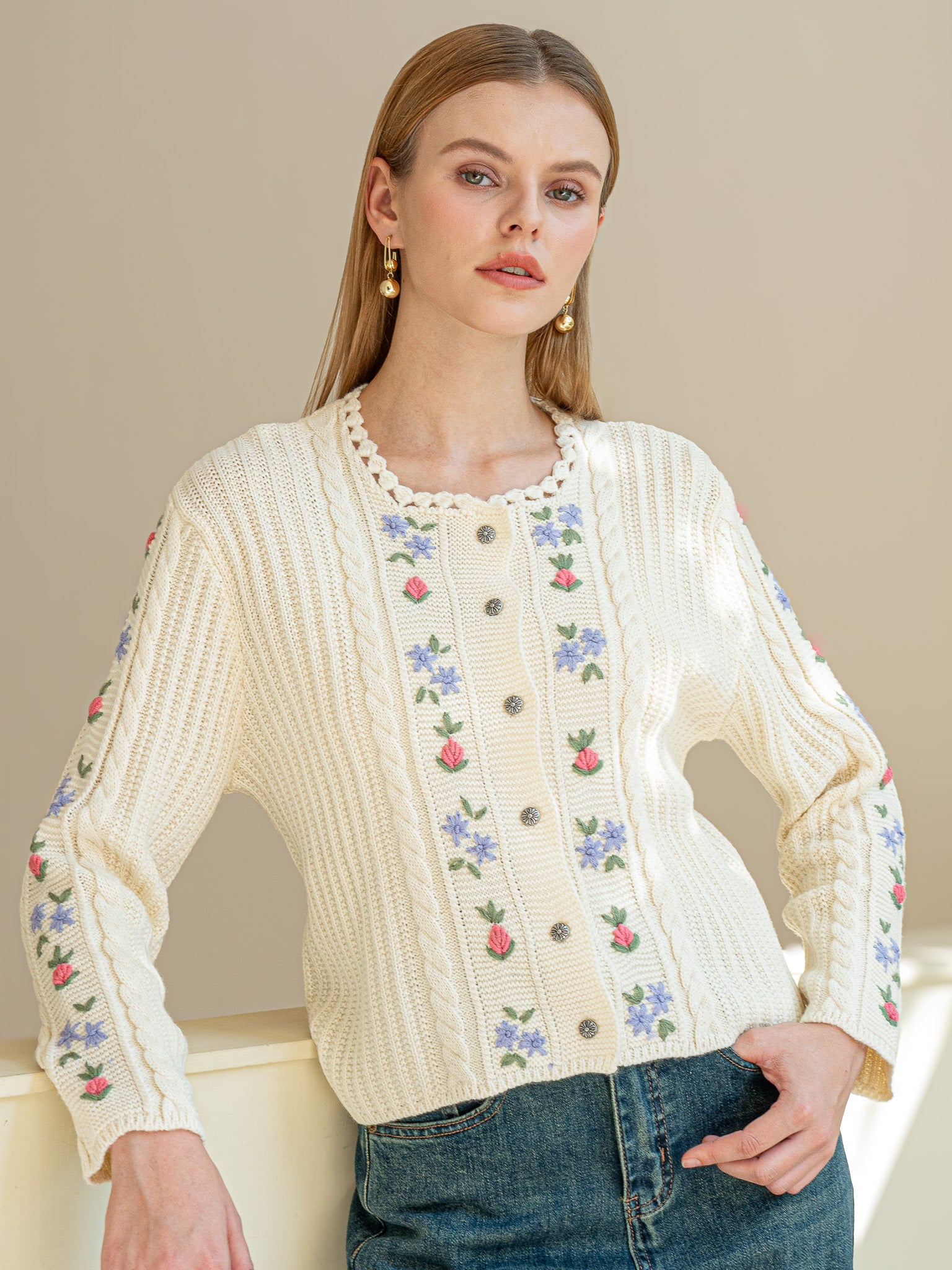 RP2460 - 100% Wool Vintage Floral Embroidered Cardigan (2S-2M-2L)