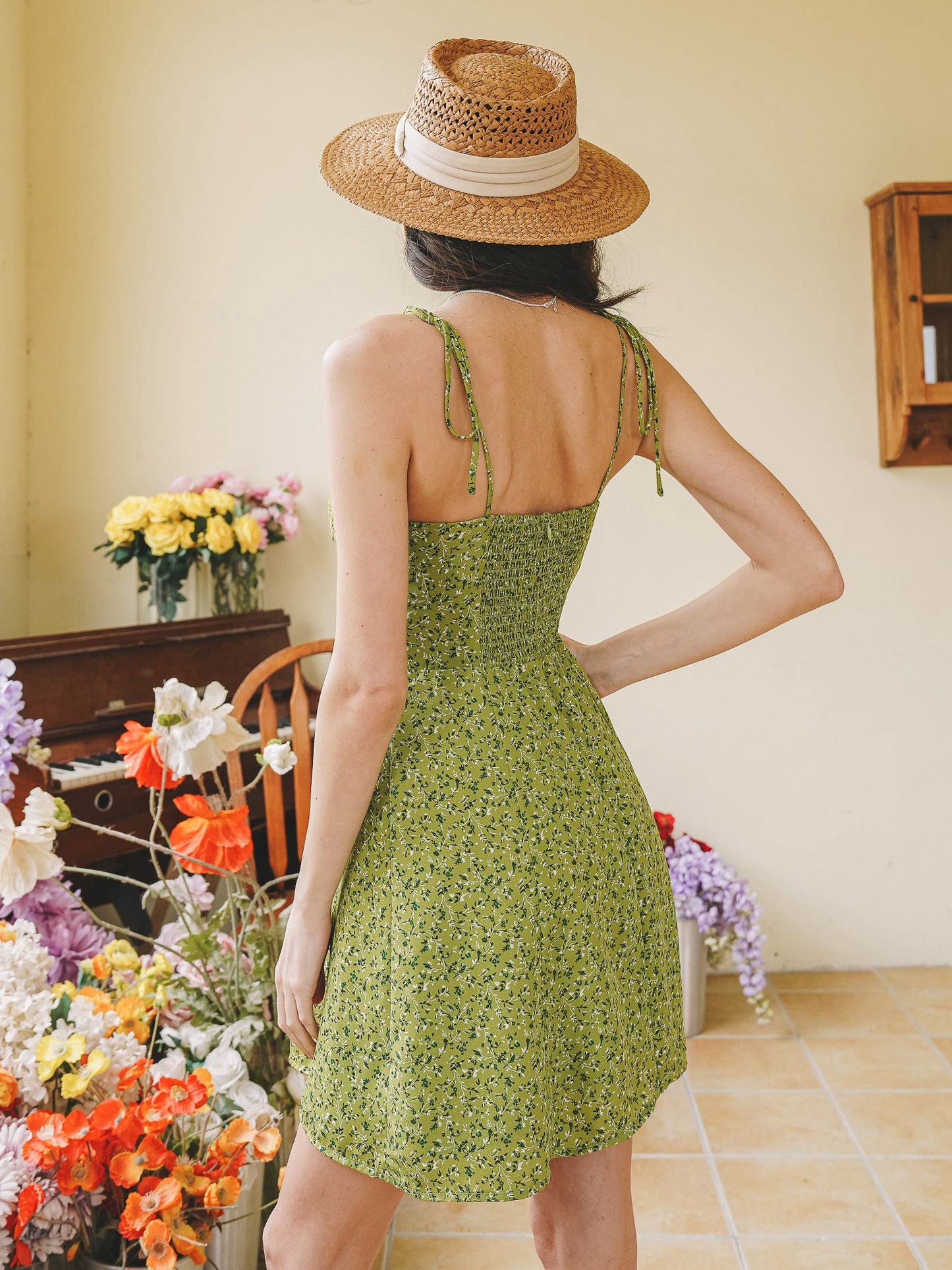 Green Ditsy Floral Smocked Sundress (2S-2M-2L)