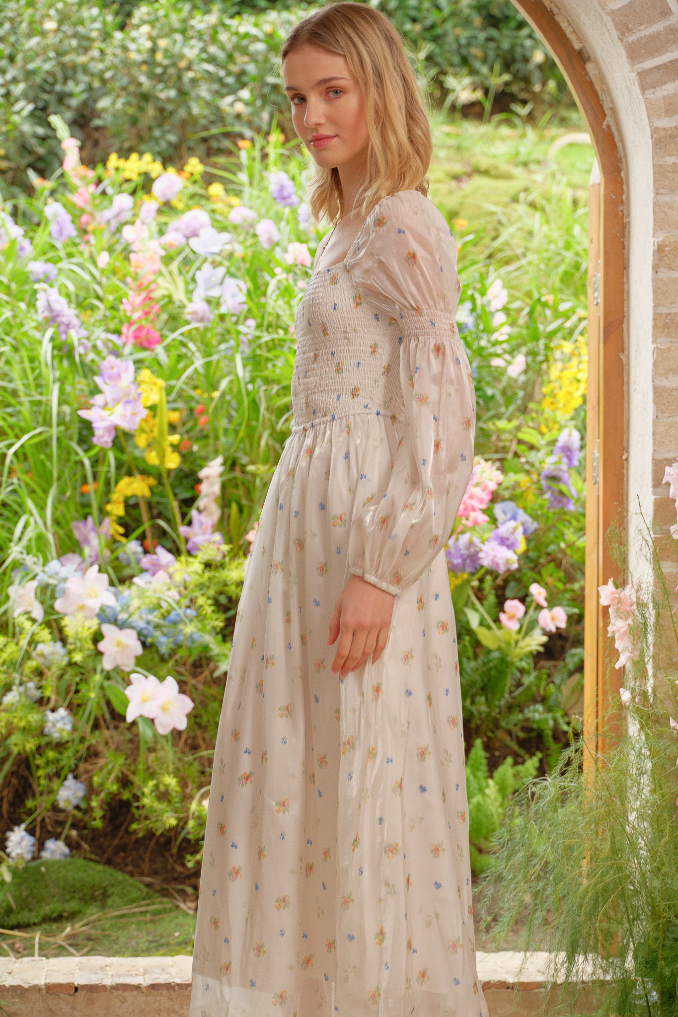 RP2711 - Botanical Bliss Sheer Maxi Dress (2S-2M-2L)