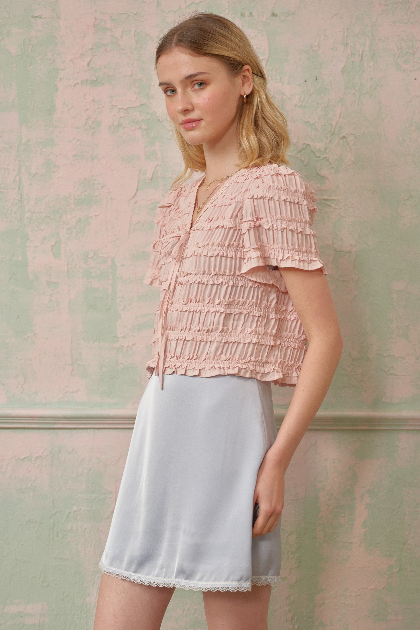 RP2690 - Soft Blush Textured Crop Top (2S-2M-2L)