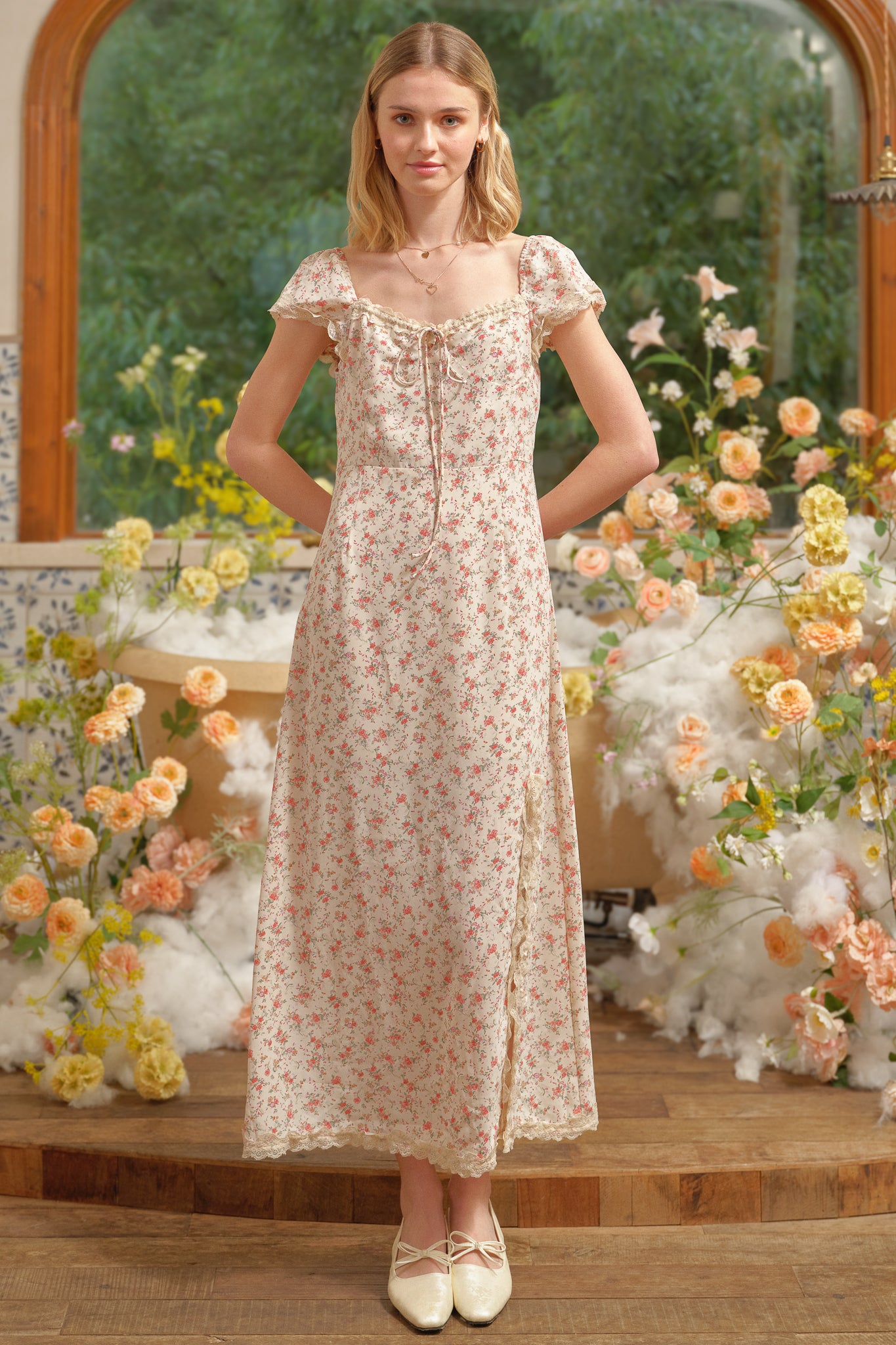 RP2665 - Lace-Trimmed Romantic Bloom Dress (2S-2M-2L)