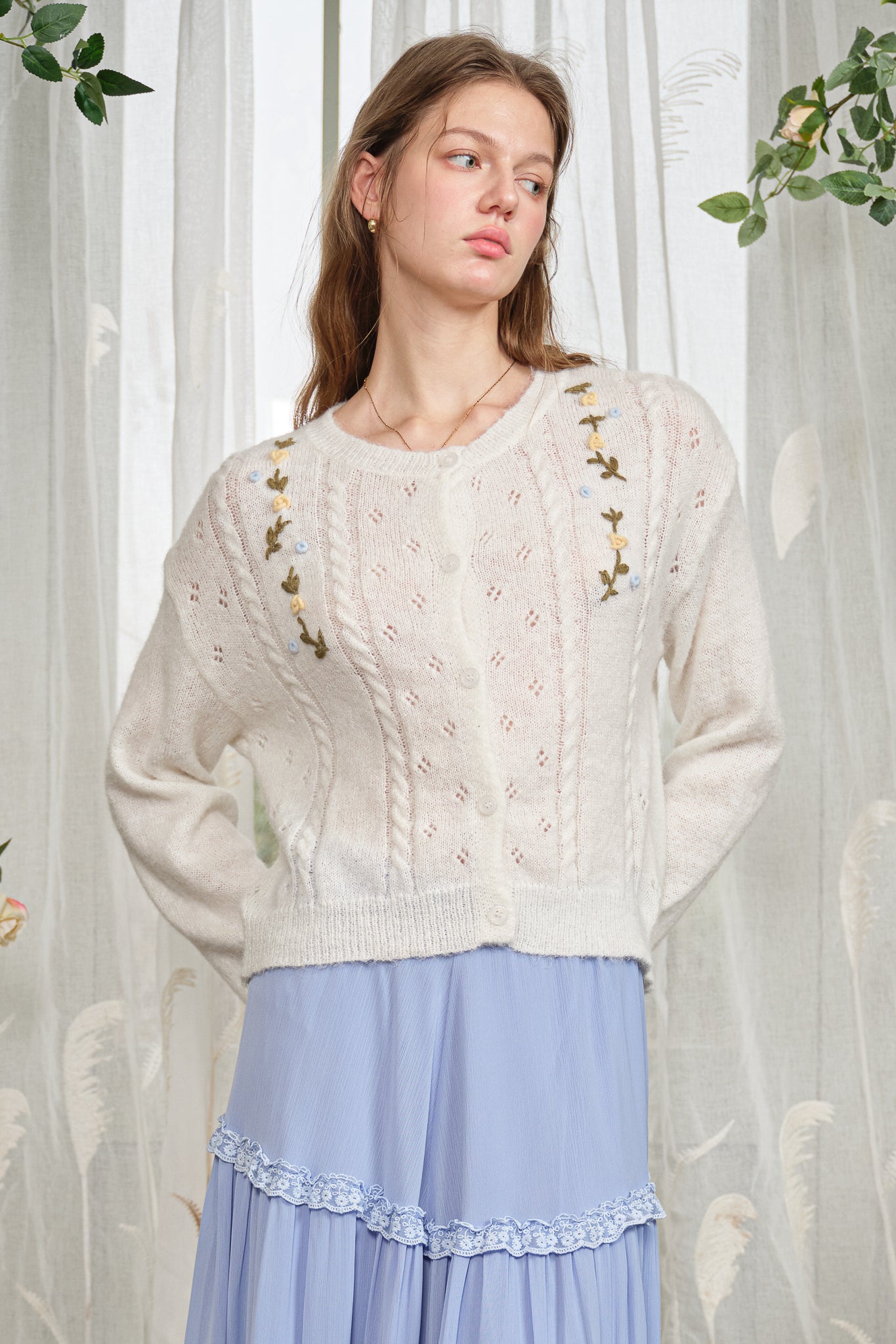 RP2858 - Embroidered Vine Cable Sweater  (2S-2M-2L)