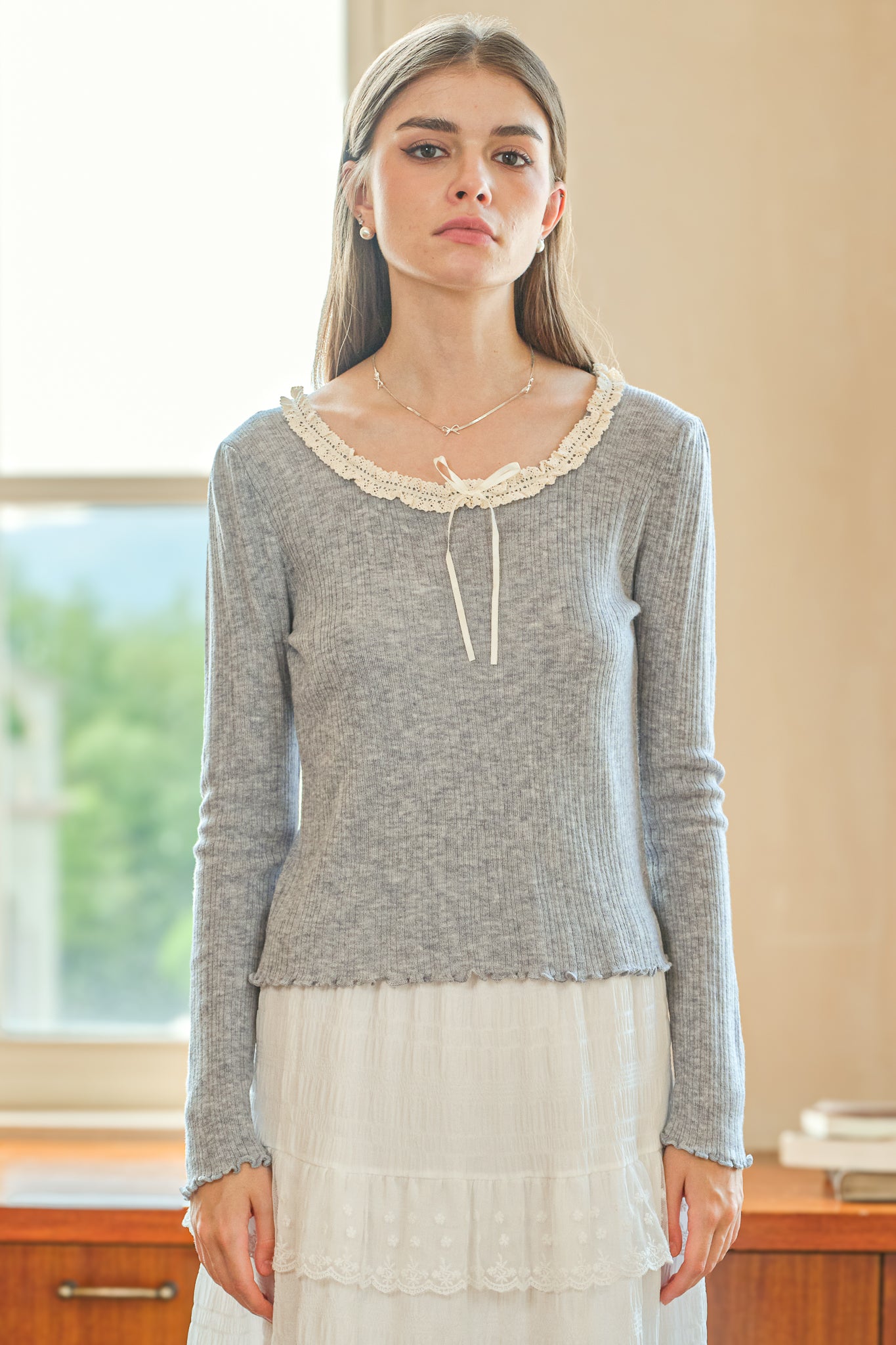 Knit Top with Lace and Ribbon (Soft Grey) (2S-2M-2L)